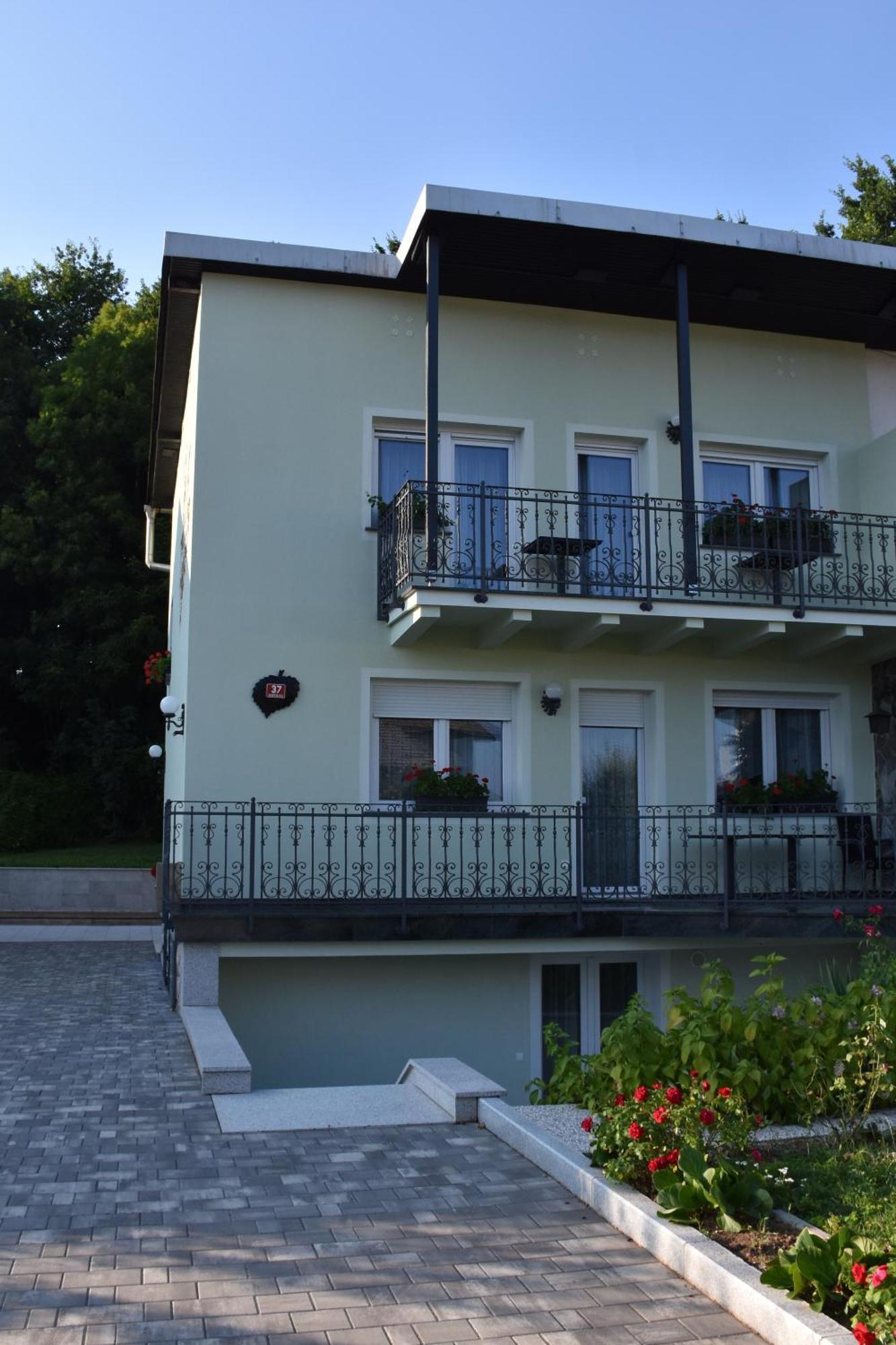 Sobe Apartma Dobe Блед Экстерьер фото